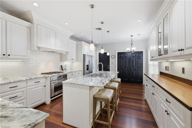 Photo 19 of 46 residential for sale in Virginia Beach virginia