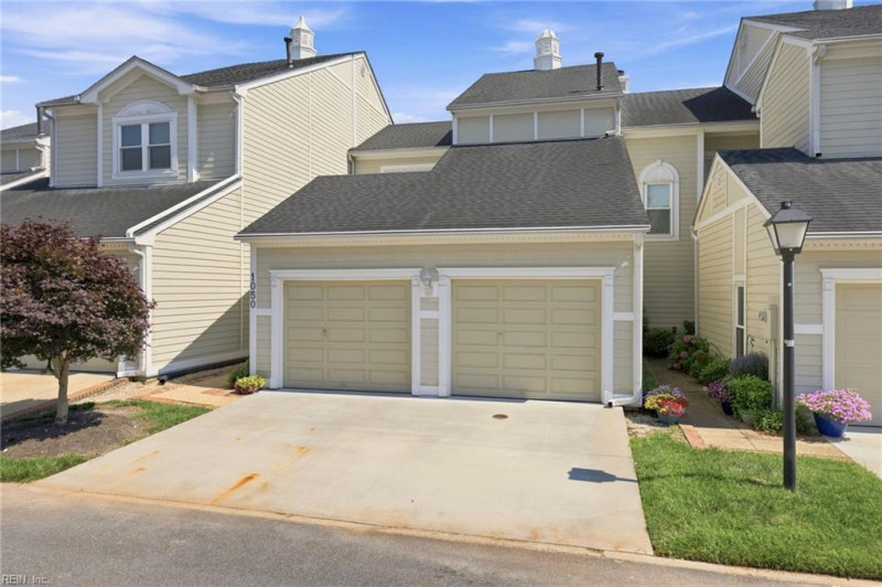 Photo 2 of 46 residential for sale in Virginia Beach virginia