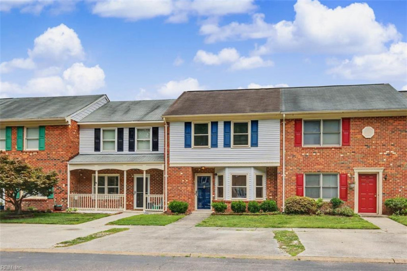 Photo 1 of 36 residential for sale in York County virginia