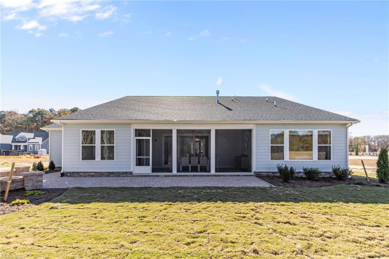 Photo 24 of 41 residential for sale in Suffolk virginia