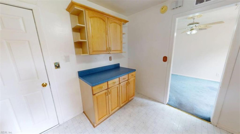 Photo 18 of 45 residential for sale in Norfolk virginia