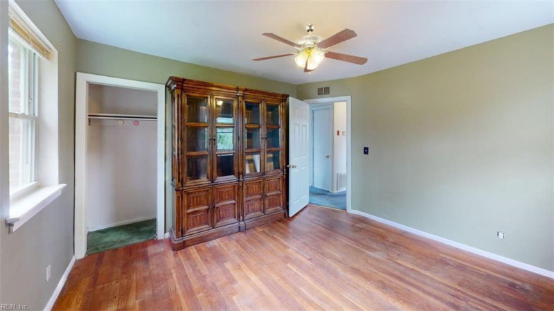 Photo 31 of 45 residential for sale in Norfolk virginia