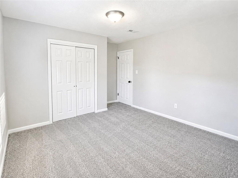 Photo 33 of 40 residential for sale in Virginia Beach virginia Photo 33 of 40 residential for sale in Virginia Beach virginia