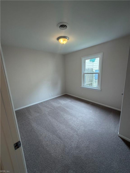 Photo 9 of 15 residential for sale in Chesapeake virginia