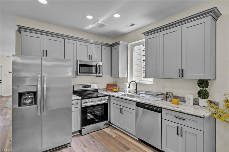 Photo 14 of 45 residential for sale in Norfolk virginia Photo 14 of 45 residential for sale in Norfolk virginia