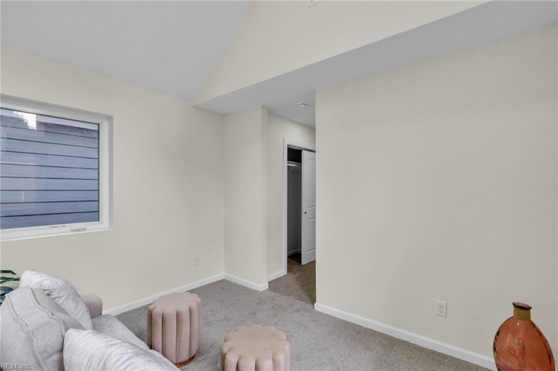 Photo 38 of 45 residential for sale in Norfolk virginia Photo 38 of 45 residential for sale in Norfolk virginia