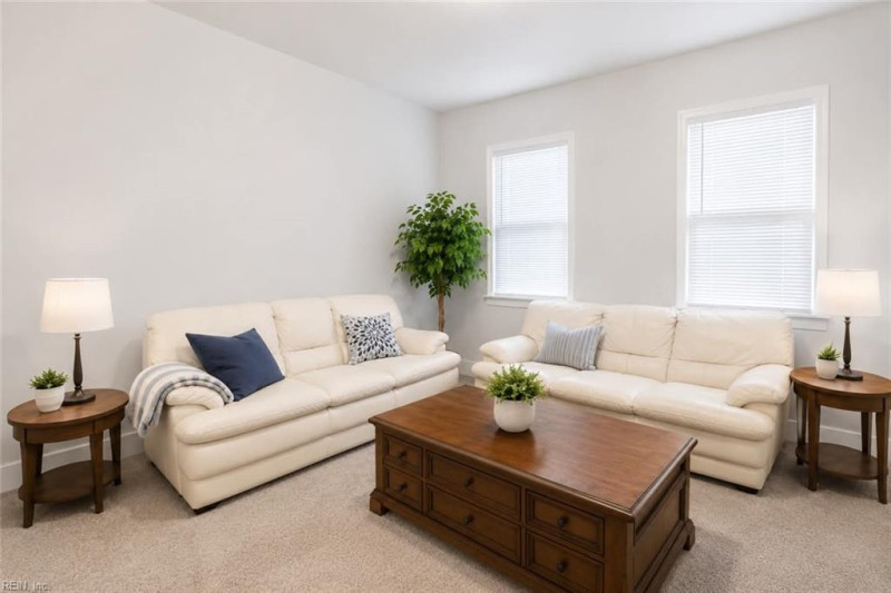 Photo 4 of 22 residential for sale in Norfolk virginia