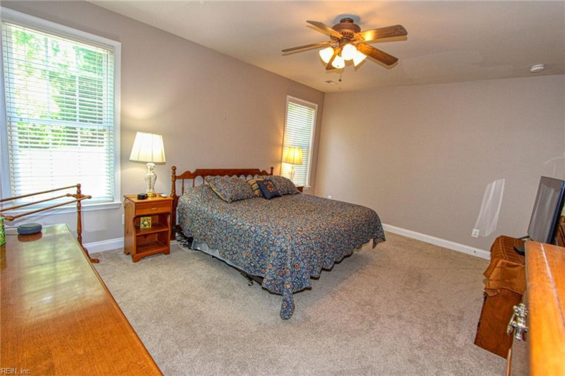 Photo 11 of 28 residential for sale in James City County virginia