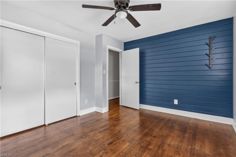 Photo 23 of 32 residential for sale in Hampton virginia