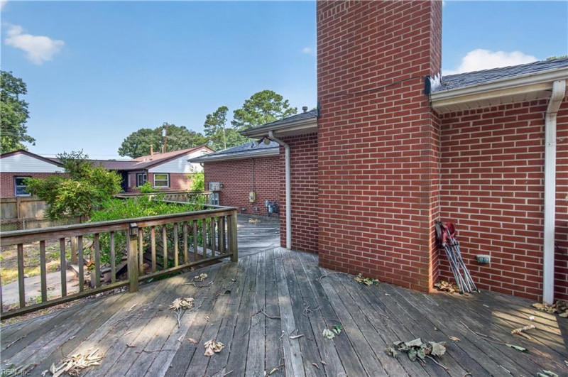 Photo 31 of 32 residential for sale in Hampton virginia
