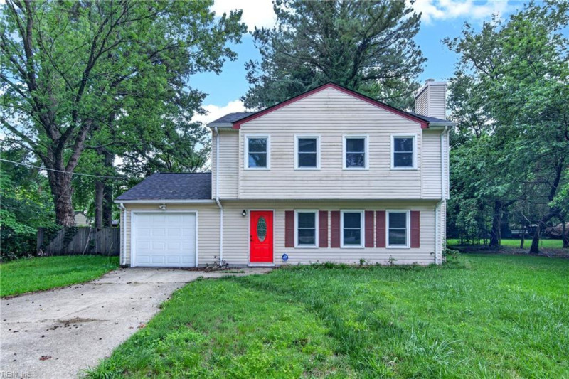 Photo 2 of 32 residential for sale in Hampton virginia