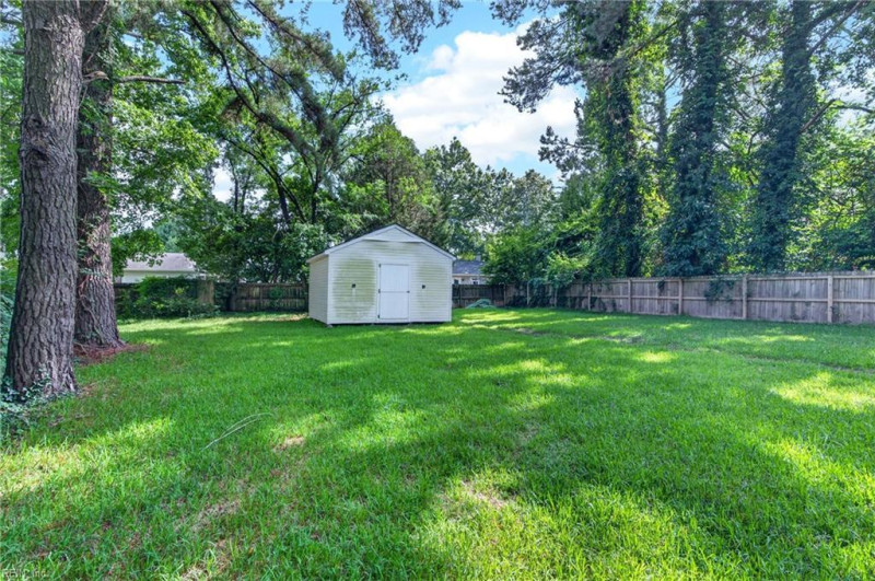 Photo 31 of 32 residential for sale in Hampton virginia