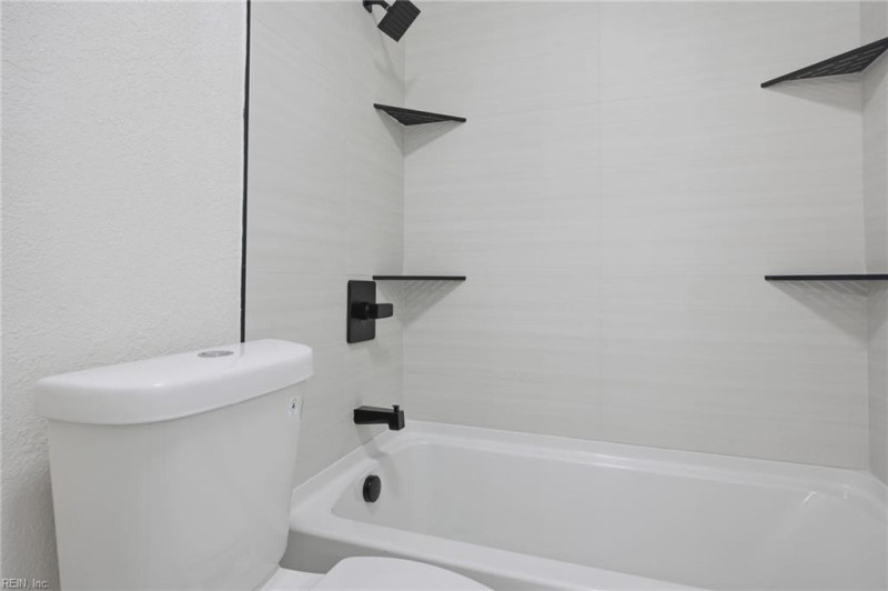 Photo 22 of 25 residential for sale in Chesapeake virginia