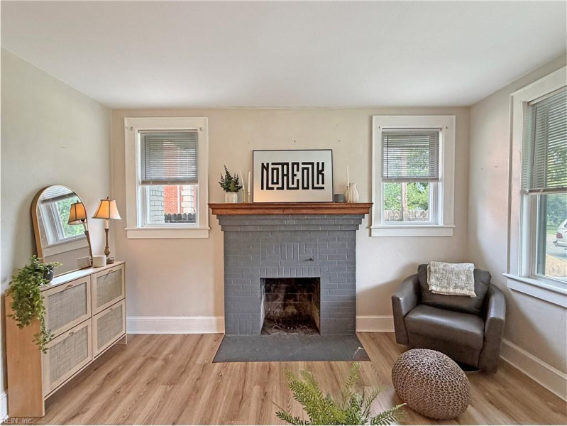 Photo 5 of 25 residential for sale in Norfolk virginia