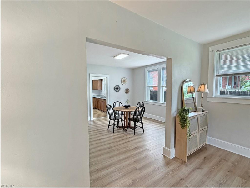 Photo 7 of 25 residential for sale in Norfolk virginia