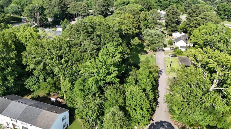 Photo 1 of 5 land for sale in Chesapeake virginia