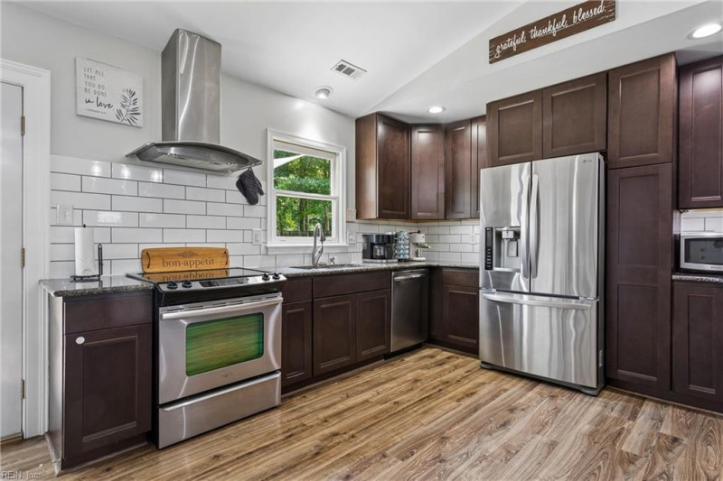 Photo 15 of 36 residential for sale in Newport News virginia