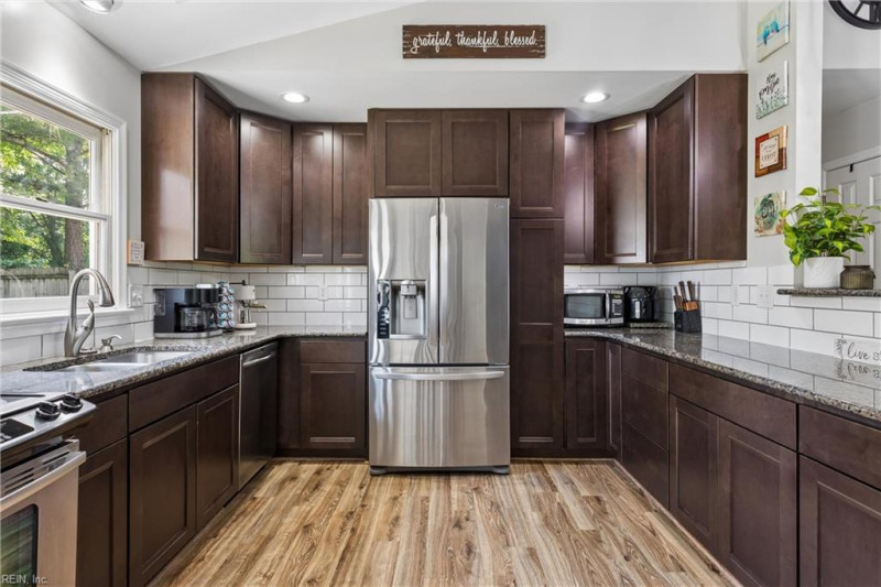 Photo 16 of 36 residential for sale in Newport News virginia