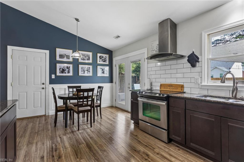 Photo 18 of 36 residential for sale in Newport News virginia