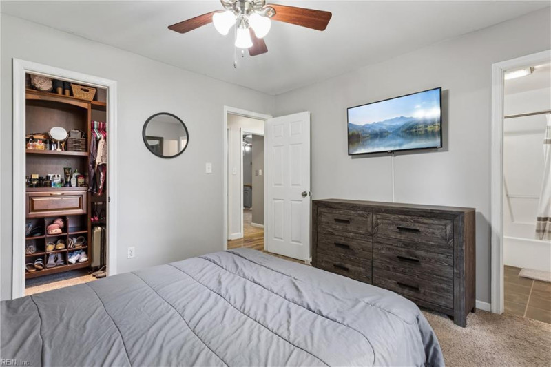 Photo 26 of 36 residential for sale in Newport News virginia