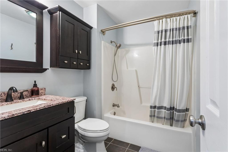 Photo 27 of 36 residential for sale in Newport News virginia