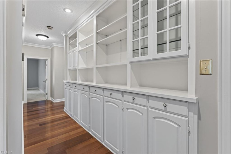 Photo 33 of 38 residential for sale in Virginia Beach virginia