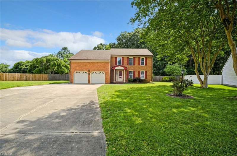 Photo 4 of 50 residential for sale in Chesapeake virginia