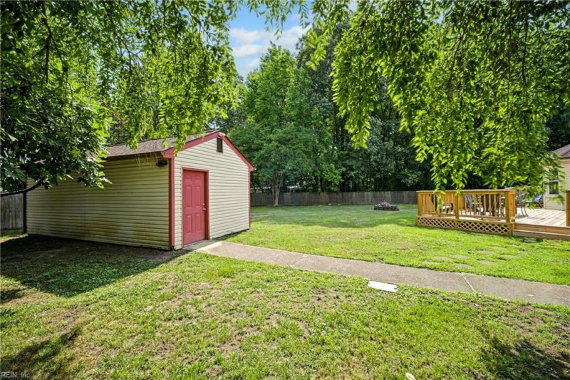 Photo 43 of 50 residential for sale in Chesapeake virginia