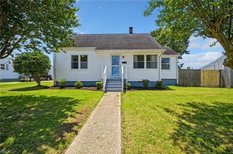 Photo 34 of 45 residential for sale in Norfolk virginia Photo 34 of 45 residential for sale in Norfolk virginia