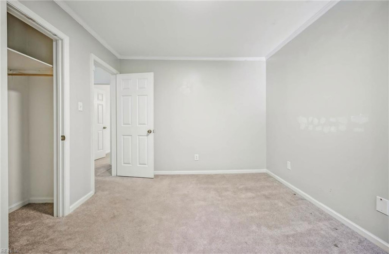 Photo 28 of 45 residential for sale in Chesapeake virginia
