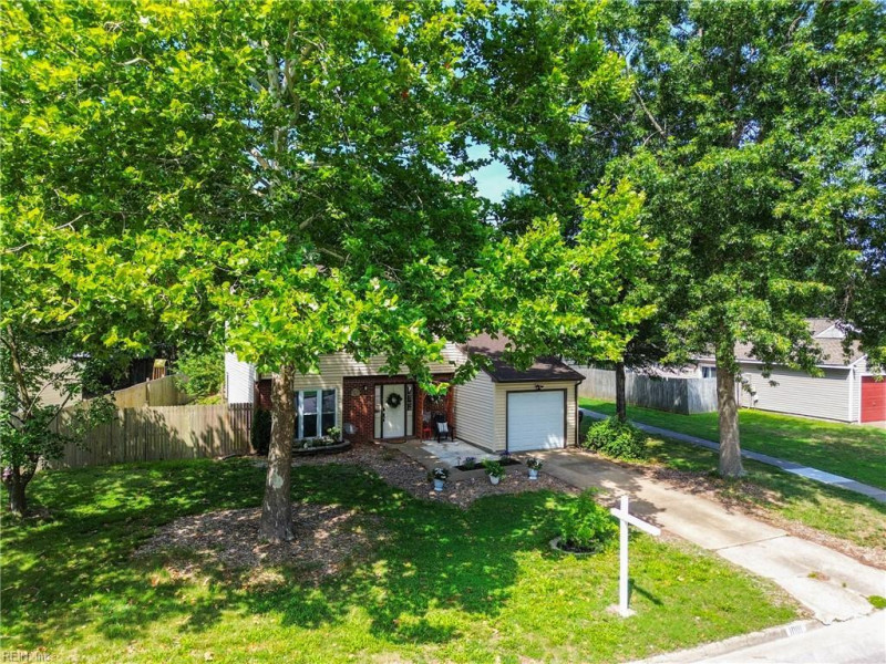 Photo 40 of 45 residential for sale in Chesapeake virginia