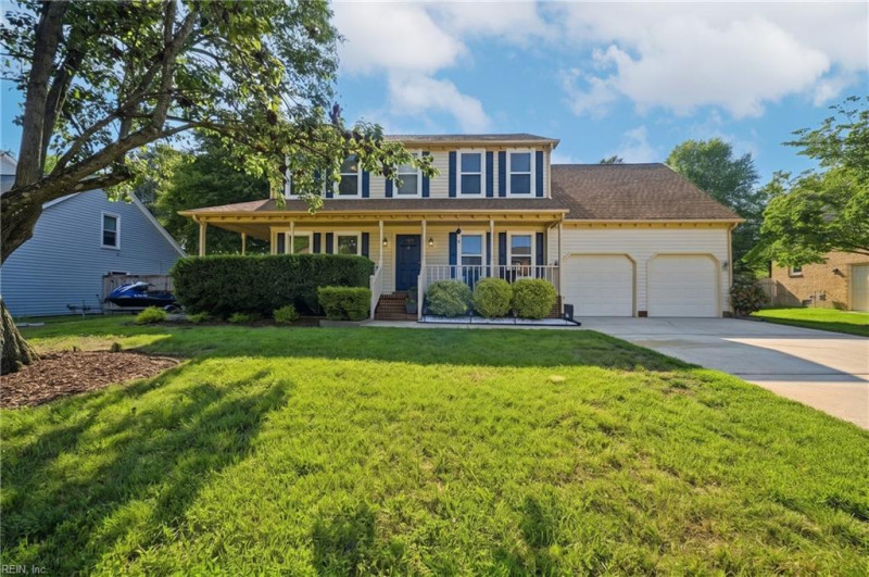 Photo 1 of 41 residential for sale in Chesapeake virginia