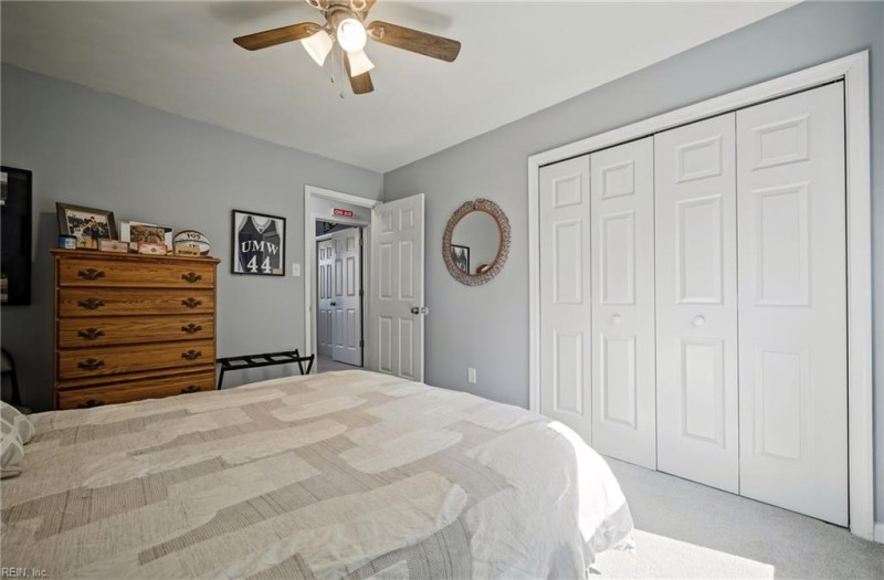 Photo 28 of 41 residential for sale in Chesapeake virginia