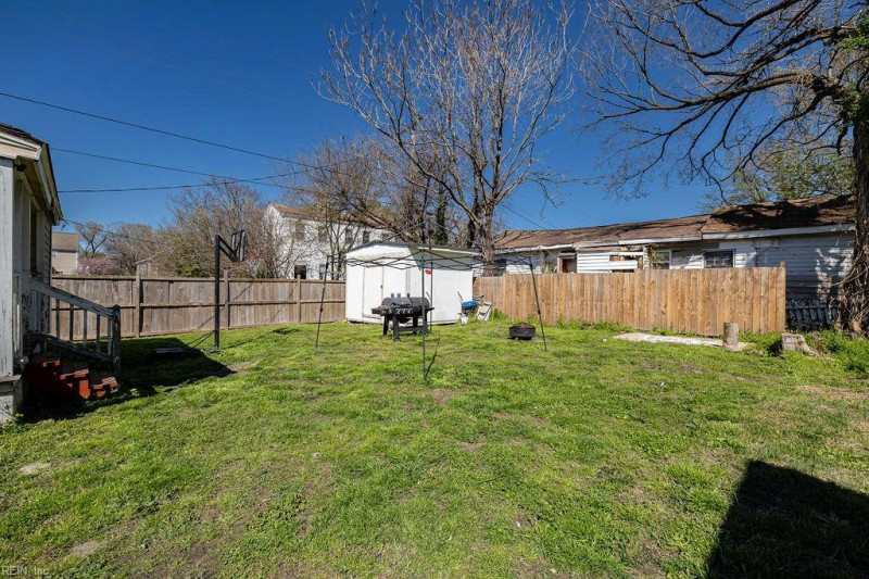 Photo 32 of 39 residential for sale in Portsmouth virginia Photo 32 of 39 residential for sale in Portsmouth virginia