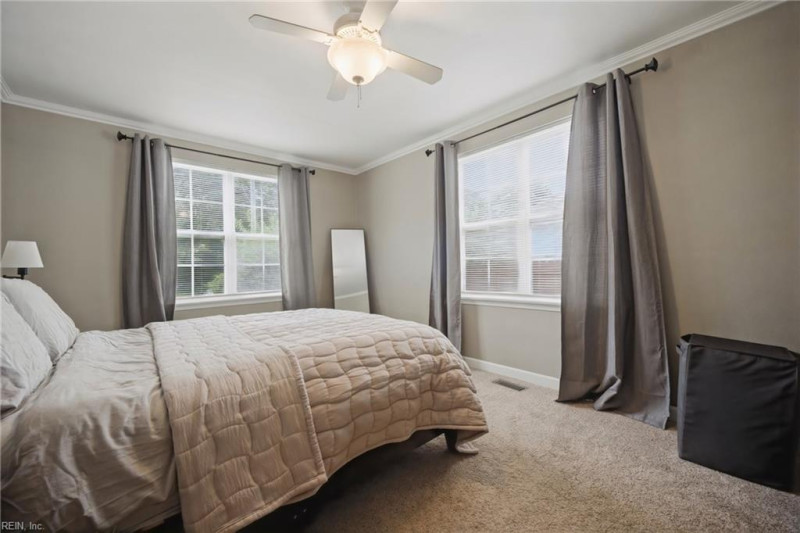 Photo 16 of 41 residential for sale in Norfolk virginia