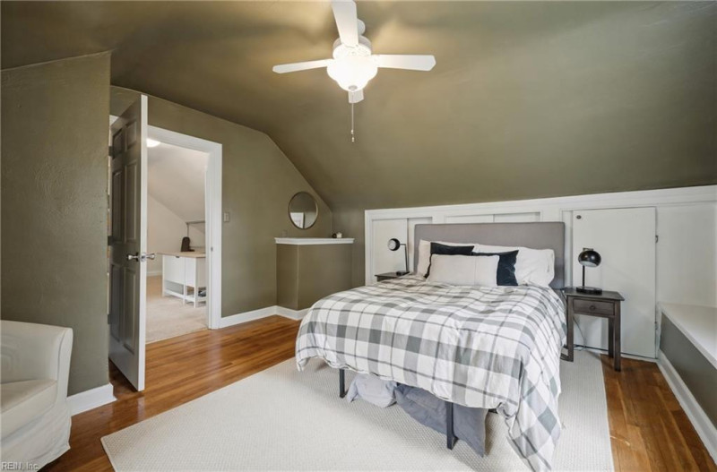 Photo 30 of 41 residential for sale in Norfolk virginia