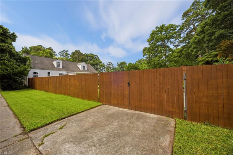 Photo 39 of 41 residential for sale in Norfolk virginia