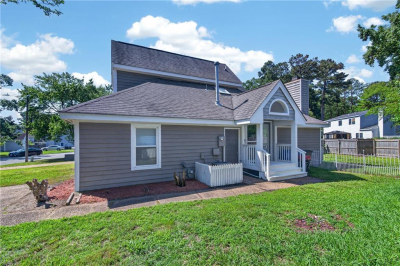 Photo 2 of 36 residential for sale in Newport News virginia Photo 2 of 36 residential for sale in Newport News virginia