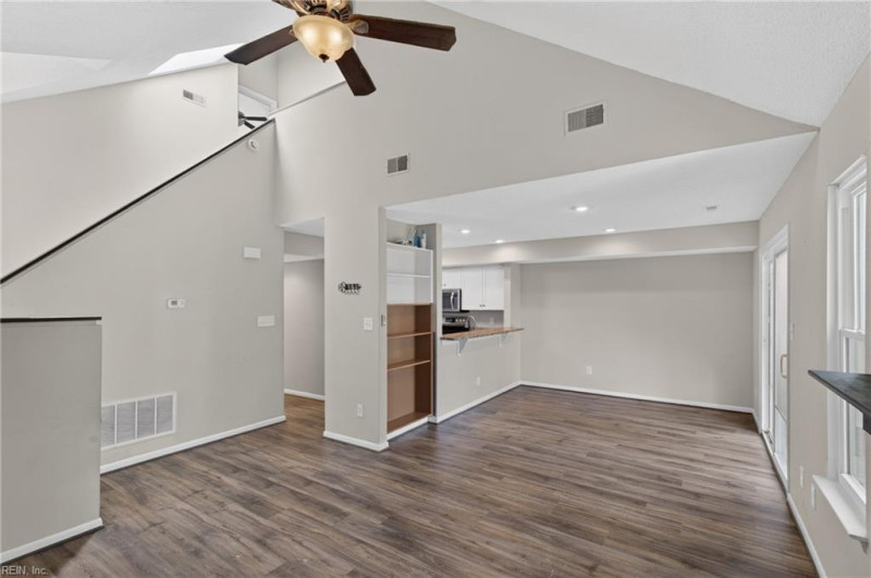 Photo 6 of 36 residential for sale in Newport News virginia Photo 6 of 36 residential for sale in Newport News virginia