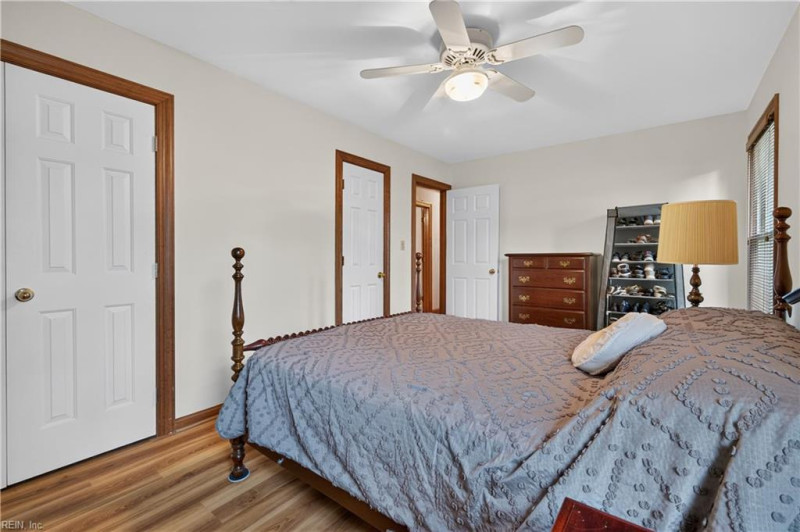 Photo 29 of 42 residential for sale in Chesapeake virginia