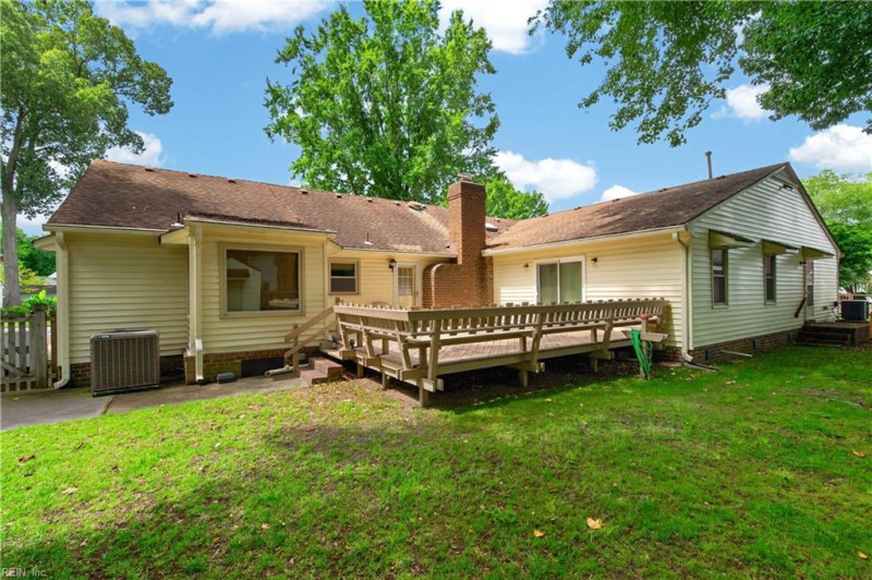 Photo 36 of 42 residential for sale in Chesapeake virginia