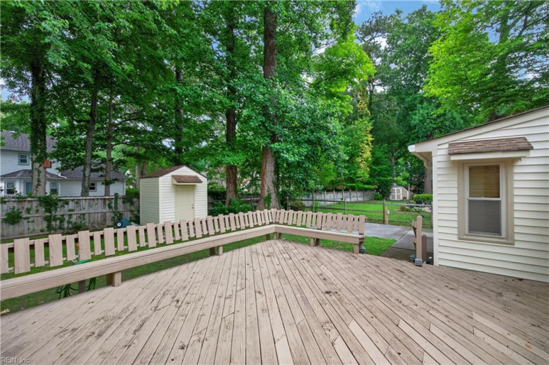 Photo 41 of 42 residential for sale in Chesapeake virginia