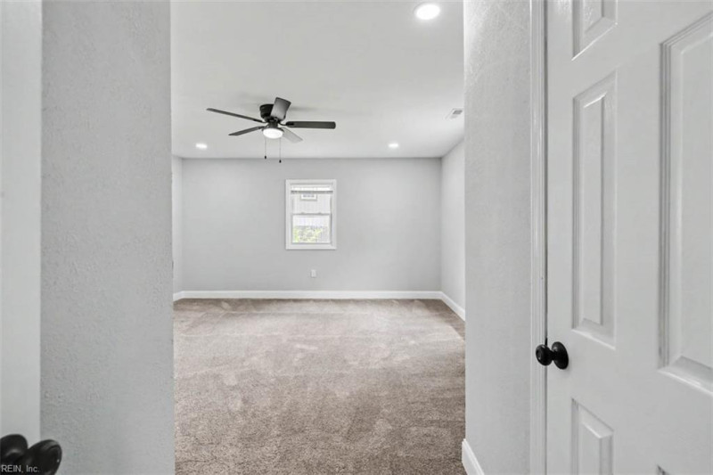 Photo 11 of 37 residential for sale in Chesapeake virginia Photo 11 of 37 residential for sale in Chesapeake virginia