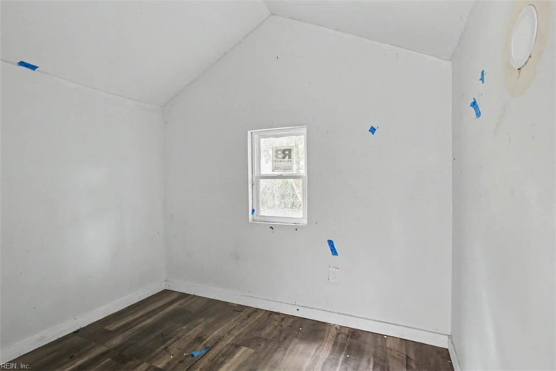 Photo 32 of 37 residential for sale in Chesapeake virginia Photo 32 of 37 residential for sale in Chesapeake virginia