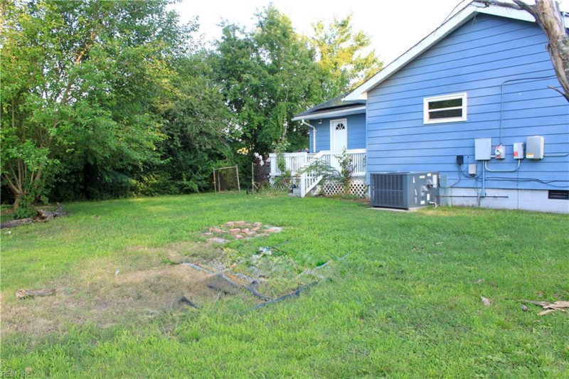 Photo 17 of 17 residential for sale in Portsmouth virginia Photo 17 of 17 residential for sale in Portsmouth virginia