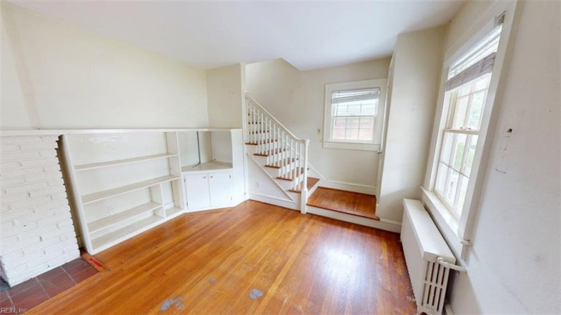 Photo 4 of 50 residential for sale in Newport News virginia Photo 4 of 50 residential for sale in Newport News virginia