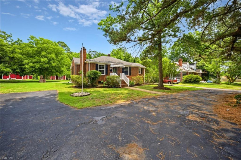 Photo 3 of 24 residential for sale in Newport News virginia Photo 3 of 24 residential for sale in Newport News virginia