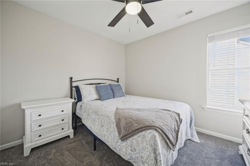 Photo 24 of 40 residential for sale in Chesapeake virginia