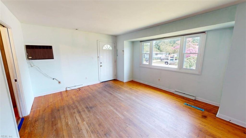 Photo 3 of 44 residential for sale in Norfolk virginia Photo 3 of 44 residential for sale in Norfolk virginia