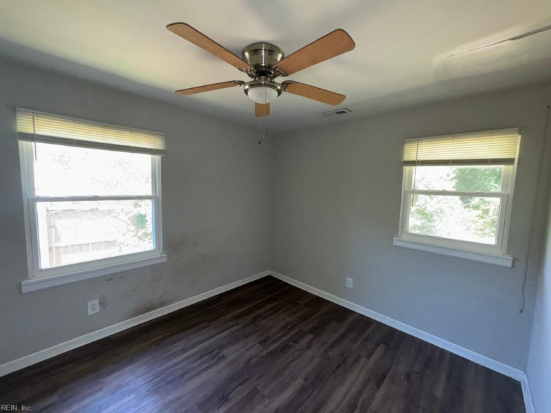 Photo 10 of 15 residential for sale in Norfolk virginia
